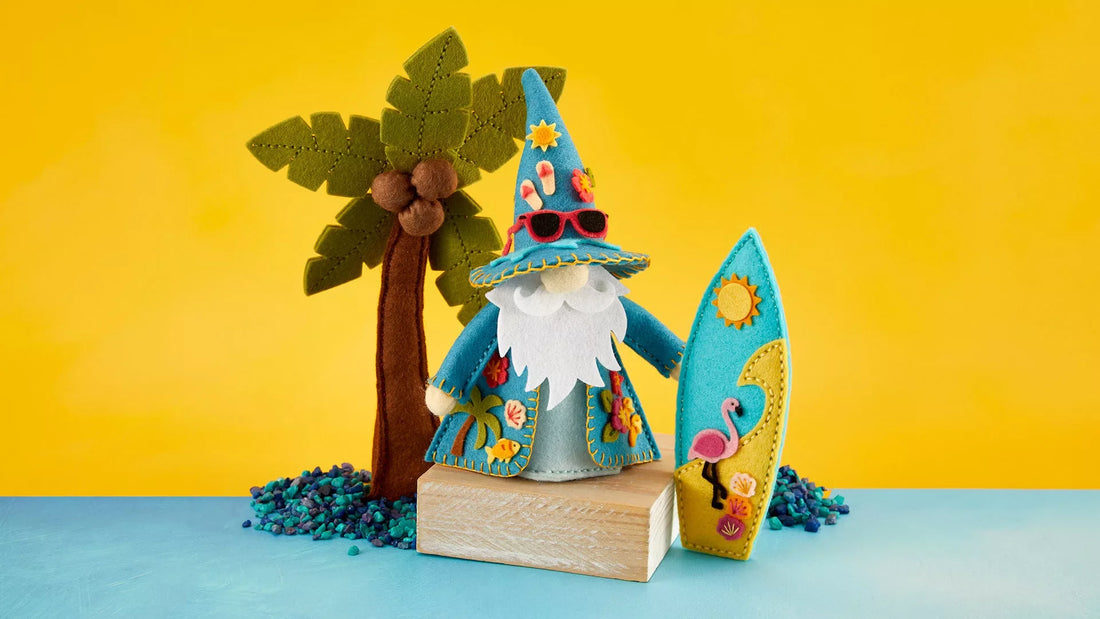 Meet Summer Fergus: Beach-Themed Felt Décor Dies by Sandi MacIver