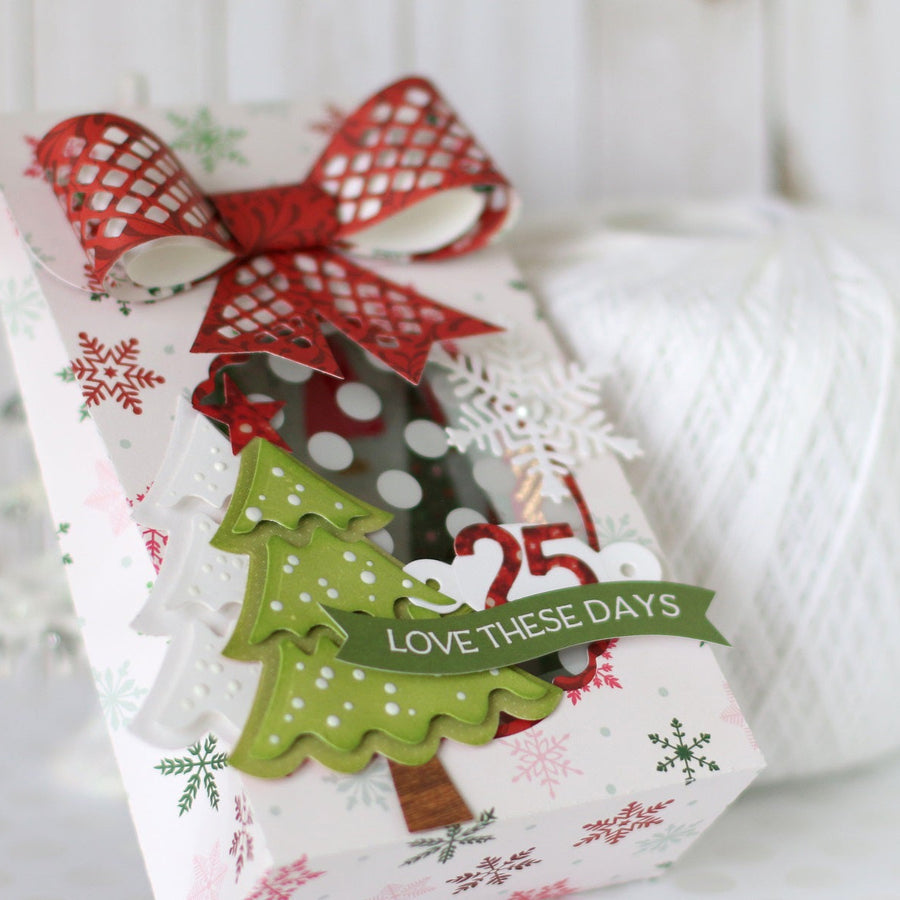 Die D-Lites Holiday Inspiration | Treat Bag with Anya Lunchenko