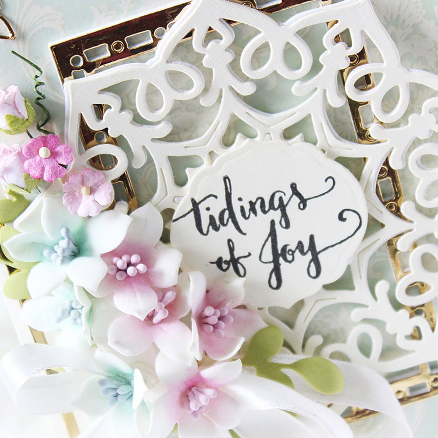 A Charming Christmas Inspiration | Versatile Use of Collection with Hussena