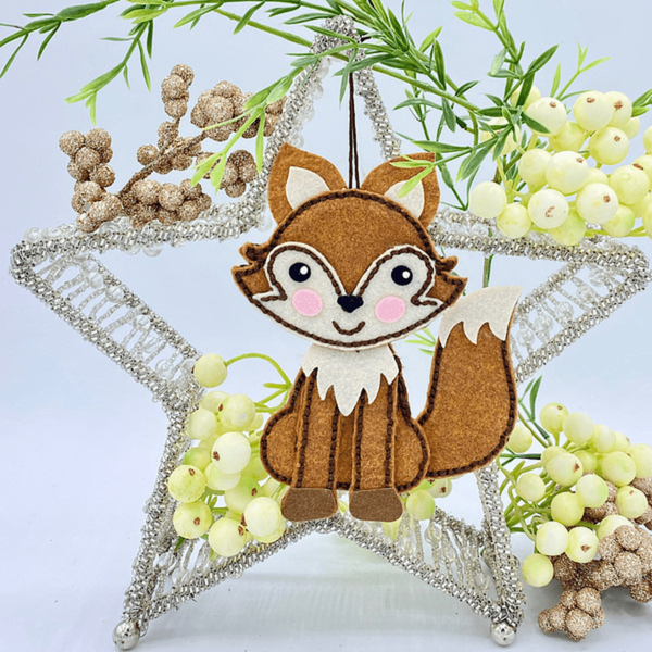 Felt Forest Fox Etched Dies by Nichol Spohr