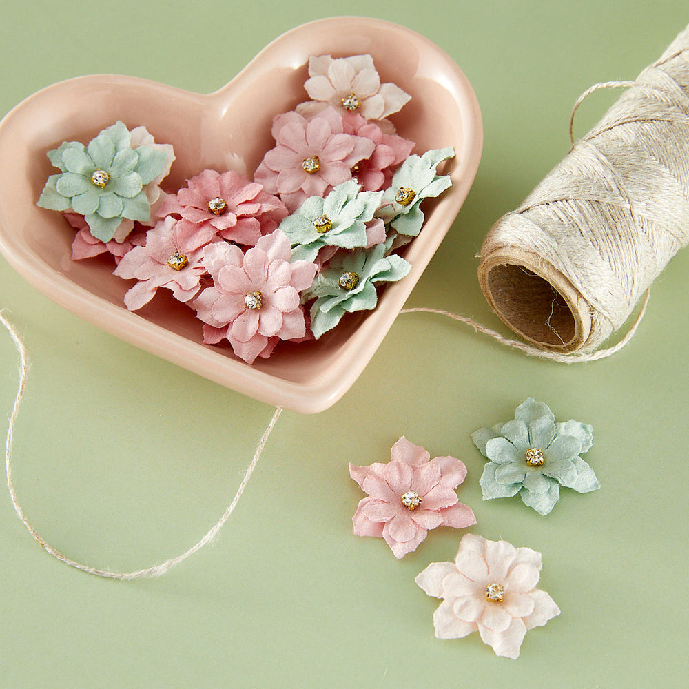 Prima Buttons & Keepsakes by Frank Garcia Delicate Trimmings Dimensional Flowers