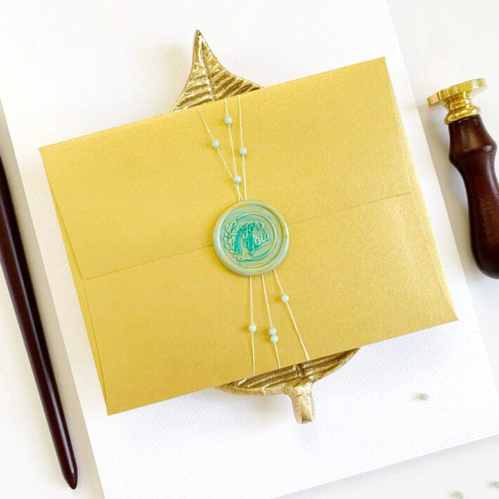 Angela-Tombari-2022-Wax-Seal-Kit-16-710x710.jpg__PID:6efc0347-ae38-4ab2-aeea-5ef12d09f7d9