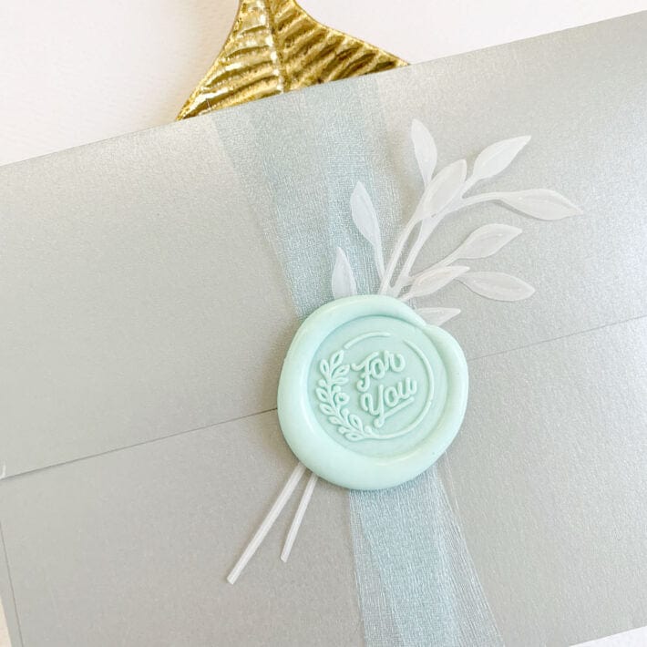 Angela-Tombari-2022-Wax-Seal-Kit-18-710x710.jpg__PID:c259b10a-1f9b-4275-b511-7c92c7e29367