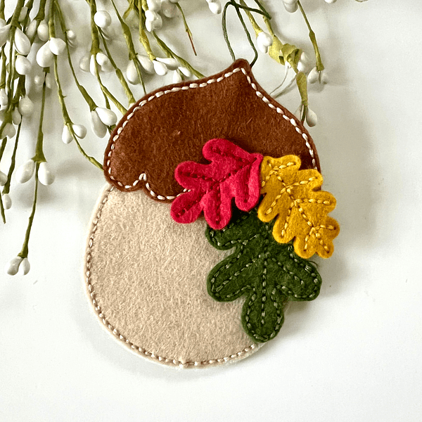 Felt Autumn Acorn House Etched Dies by Nichol Spohr