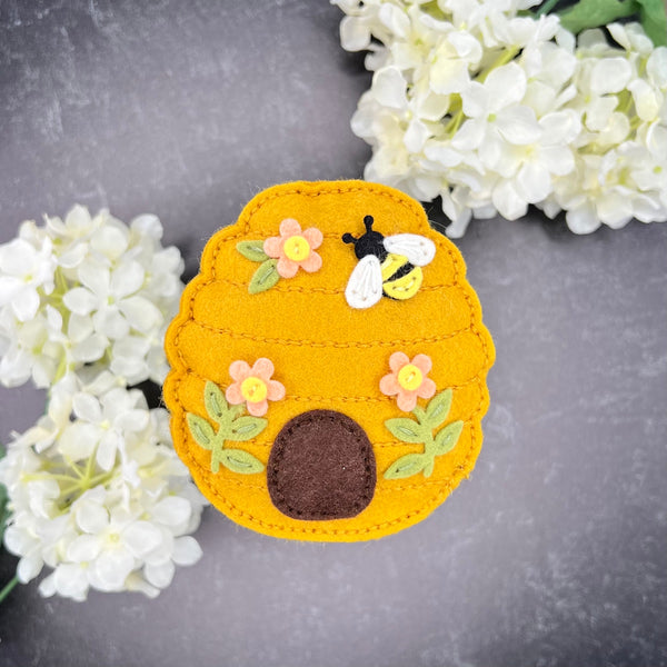 Felt Floral Beehive Etched Dies by Nichol Spohr