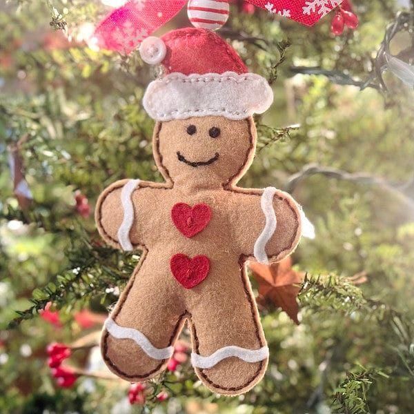 Felt Gingerbread Boy & Girl Etched Dies by Nichol Spohr