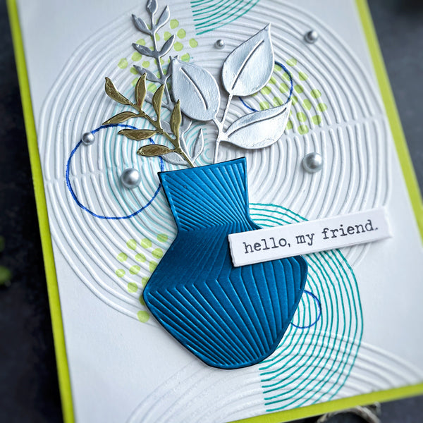 Lined Circles Embossing Folder by Dina Wakley
