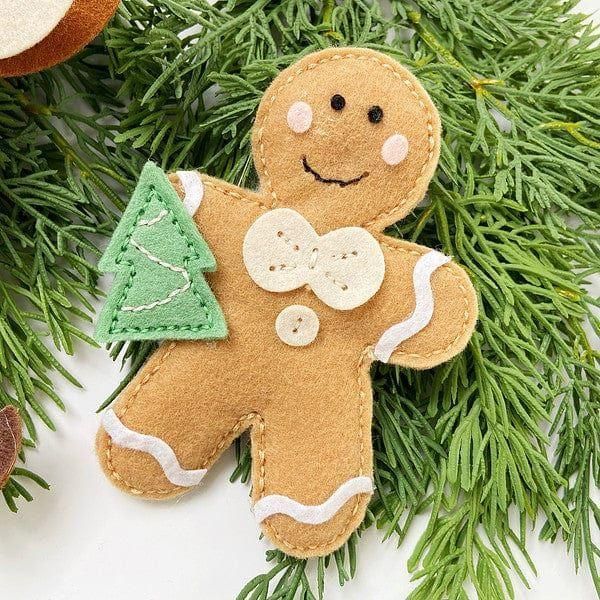Felt Gingerbread Boy & Girl Etched Dies by Nichol Spohr
