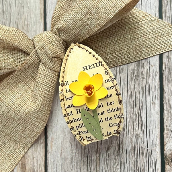 3D Eggs & Flowers Felt Décor Etched Dies by Sandi MacIver