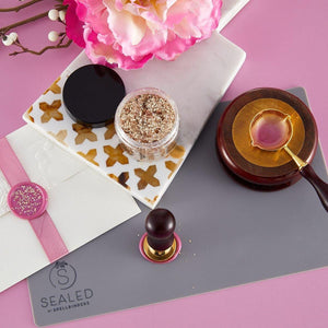 Creative Expressions - Precious Gold Cosmic Shimmer Vintage Mica Flakes