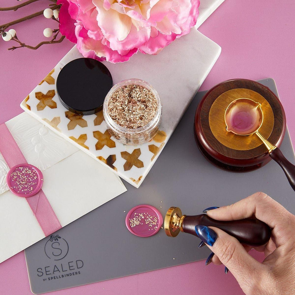 Creative Expressions - Precious Gold Cosmic Shimmer Vintage Mica Flakes