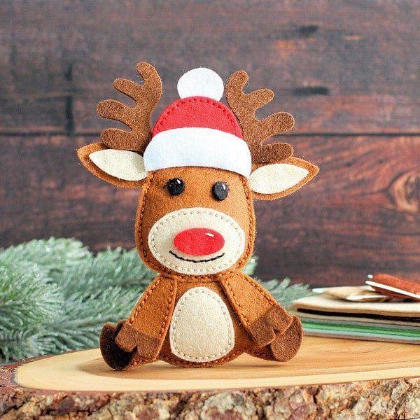 Felt Reindeer Etched Dies by Nichol Spohr