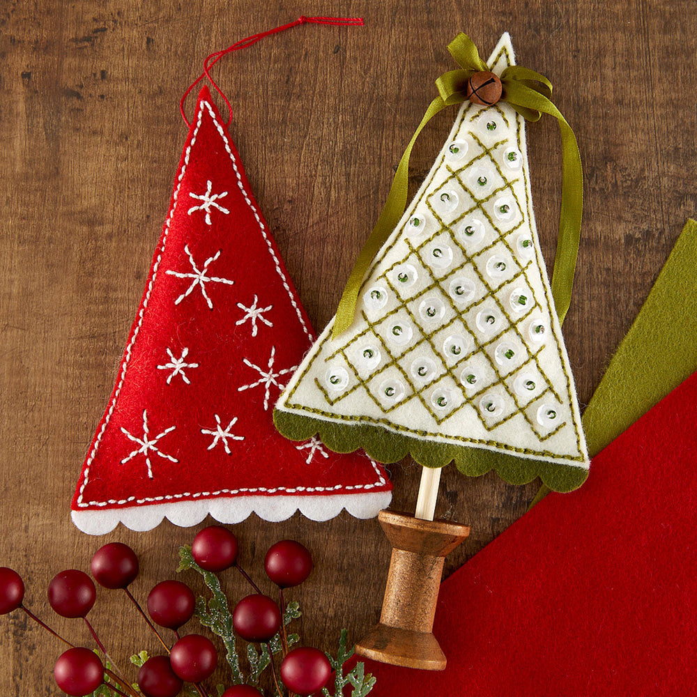 Felt Festive Trees Etched Dies by Nichol Spohr