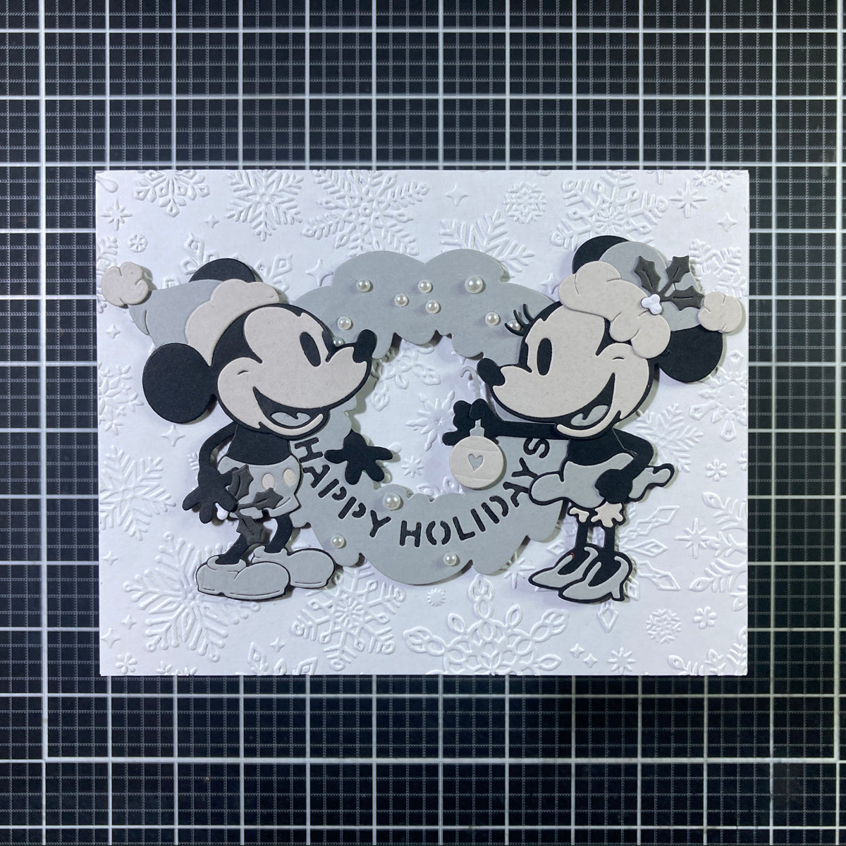 Classic Mouse Christmas Embellishments Etched Dies