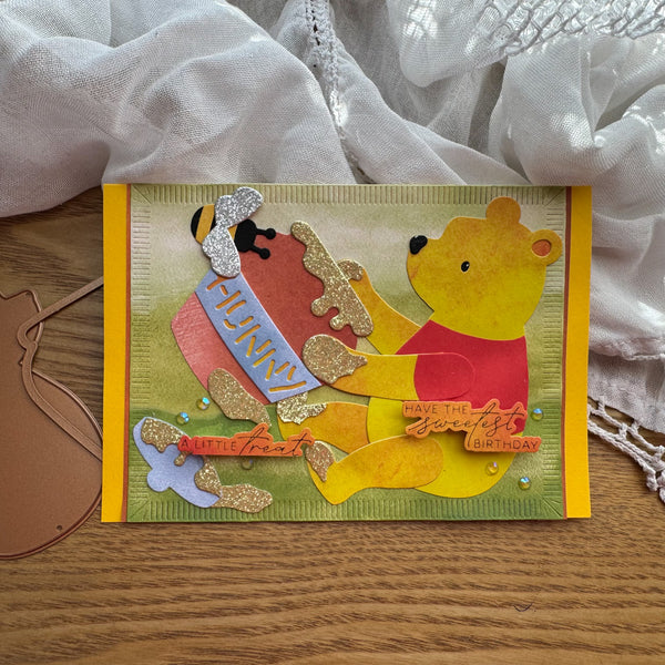 Stitched Classic Pooh Etched Dies